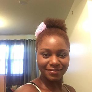 Meet your Posher, Bola